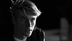 http://upforme.ru/uploads/0018/2c/77/347/46671.gif