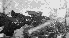 http://upforme.ru/uploads/0018/2c/77/347/749087.gif