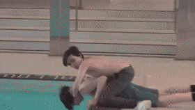 http://upforme.ru/uploads/0018/2c/77/547/853036.gif
