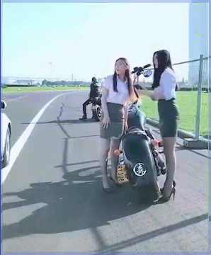 http://upforme.ru/uploads/0018/4f/b7/2/t596617.gif