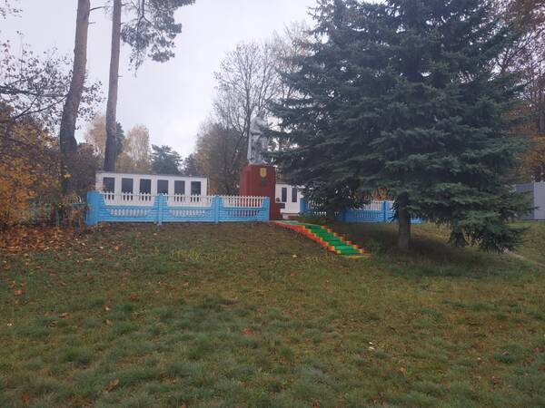 http://upforme.ru/uploads/0018/dc/59/153/t990541.jpg