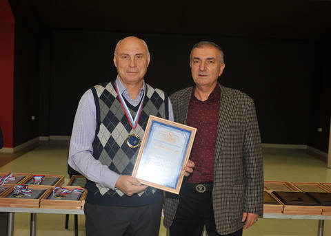 http://upforme.ru/uploads/0019/89/33/15/t40514.jpg