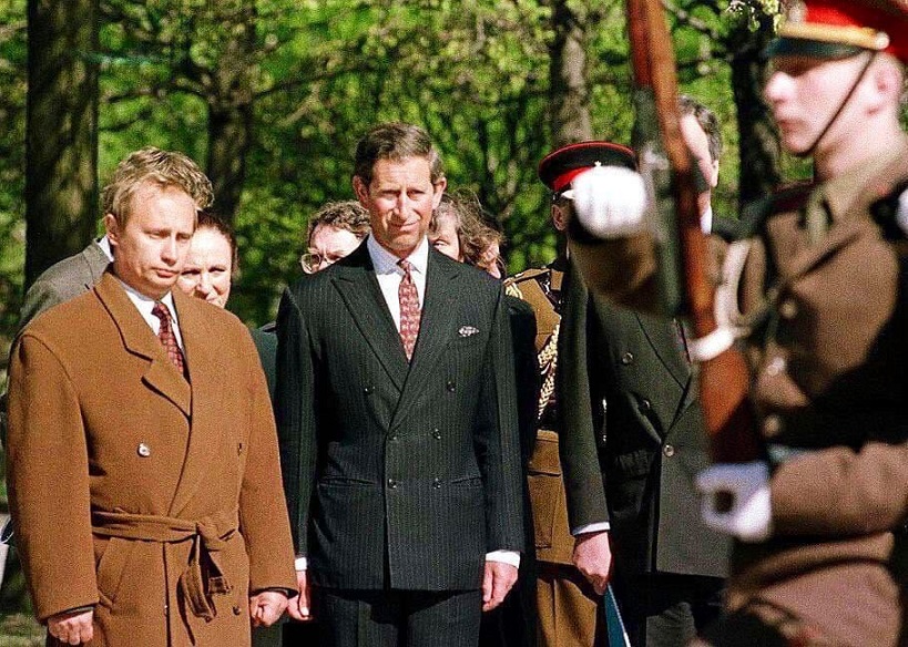http://upforme.ru/uploads/0019/a5/88/2/43540.jpg