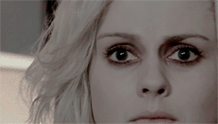 http://upforme.ru/uploads/0019/cc/52/154/t604759.gif