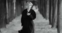 http://upforme.ru/uploads/0019/cc/52/342/259077.gif