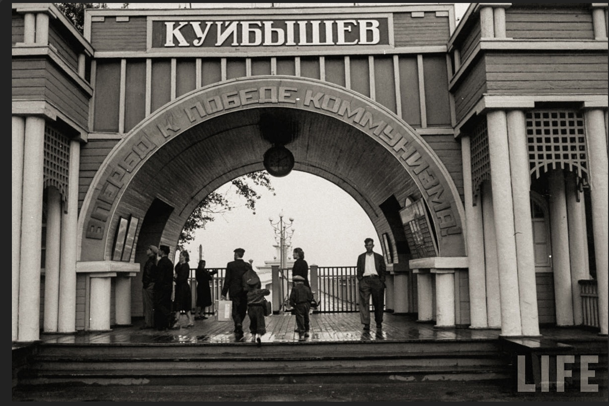 http://upforme.ru/uploads/0019/d5/11/4/47700.png