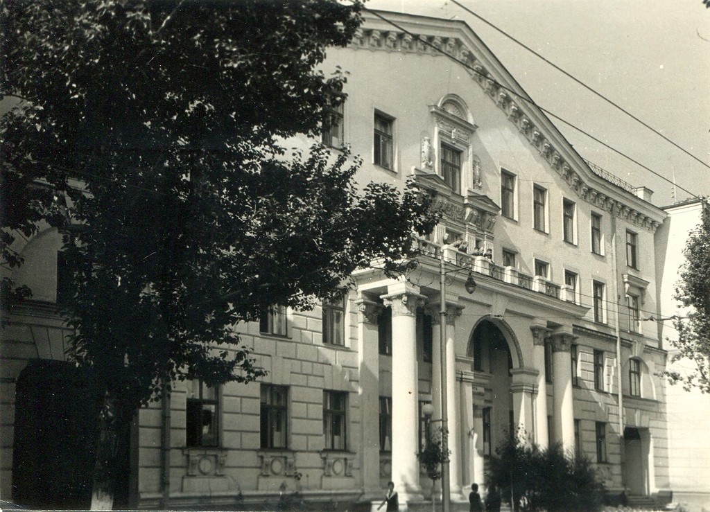 http://upforme.ru/uploads/0019/d5/11/8/408770.jpg