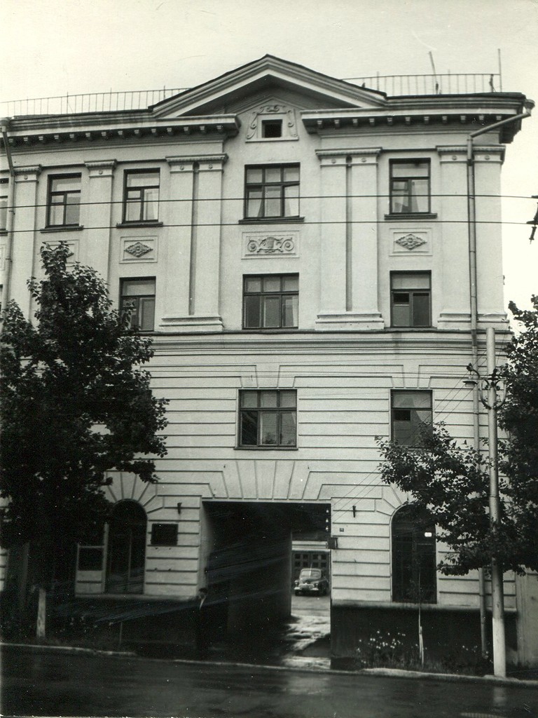 http://upforme.ru/uploads/0019/d5/11/8/72652.jpg