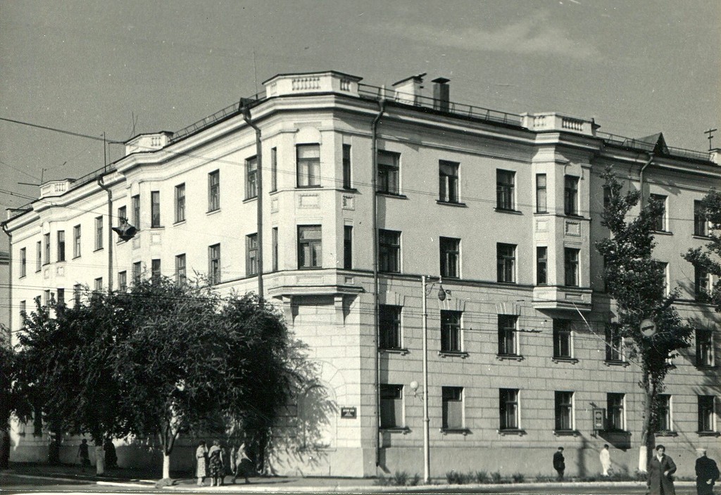 http://upforme.ru/uploads/0019/d5/11/8/80489.jpg