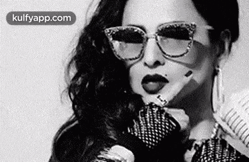 http://upforme.ru/uploads/0019/e6/8a/94/t674463.gif