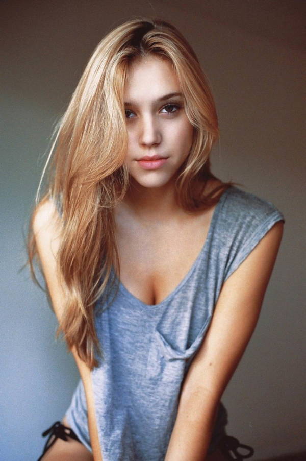 http://upforme.ru/uploads/0019/ef/02/2/t57047.jpg