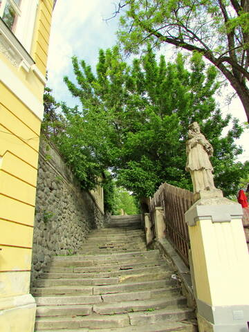 http://upforme.ru/uploads/001a/00/cb/232/t103850.jpg