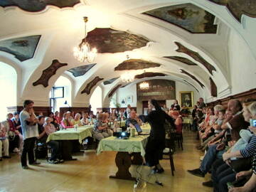 http://upforme.ru/uploads/001a/00/cb/232/t143750.jpg