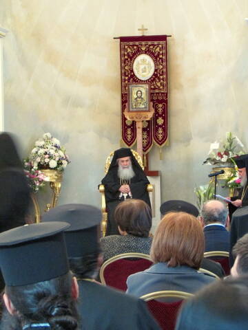 http://upforme.ru/uploads/001a/00/cb/232/t572036.jpg