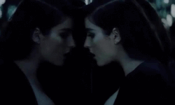 http://upforme.ru/uploads/001a/3a/05/293/t49500.gif