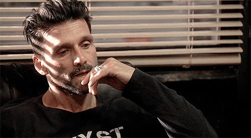 http://upforme.ru/uploads/001a/79/20/24/13817.gif