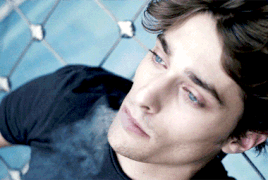http://upforme.ru/uploads/001a/8a/6e/19/t16499.gif