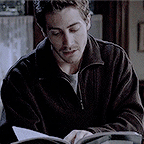 http://upforme.ru/uploads/001a/8a/91/2/72913.gif