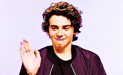 http://upforme.ru/uploads/001a/8a/91/21/t363585.gif