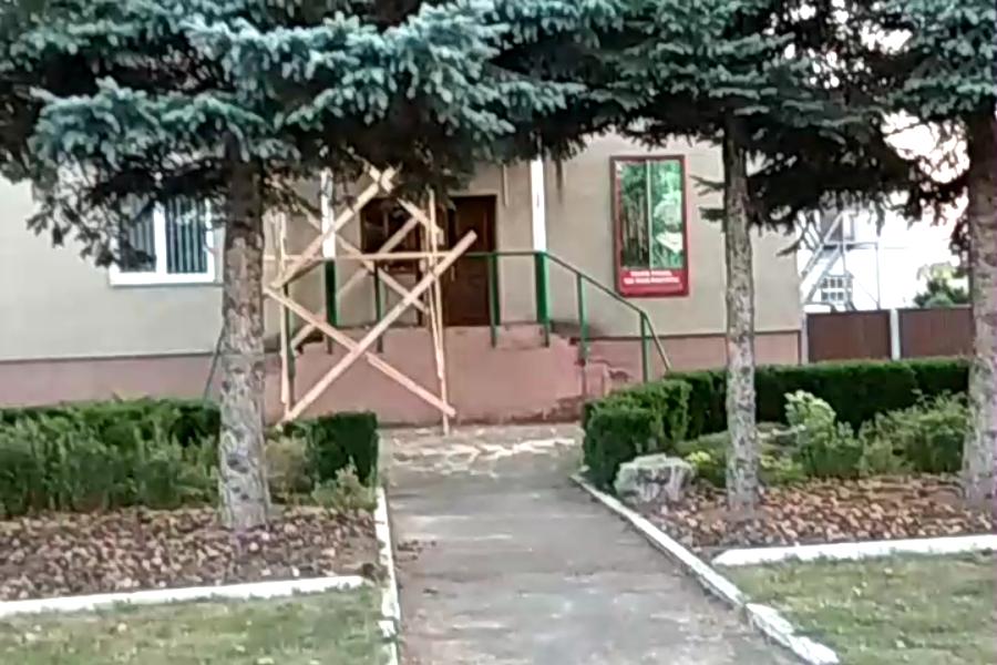 http://upforme.ru/uploads/001a/9f/a0/10/111904.jpg