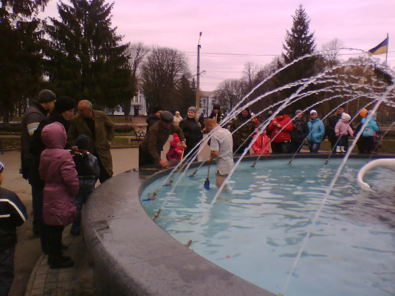 http://upforme.ru/uploads/001a/9f/a0/7/878158.jpg