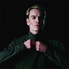 http://upforme.ru/uploads/001a/a3/fe/248/t79181.gif