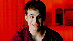 http://upforme.ru/uploads/001a/a8/03/7/11230.gif