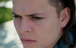 http://upforme.ru/uploads/001a/a9/5e/13/12382.gif