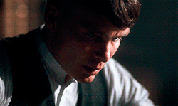 http://upforme.ru/uploads/001a/ac/b5/20/t79818.gif