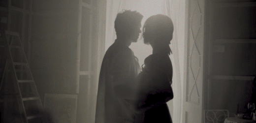 http://upforme.ru/uploads/001a/b3/18/380/269785.gif