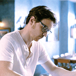 http://upforme.ru/uploads/001a/b7/43/55/t534643.gif