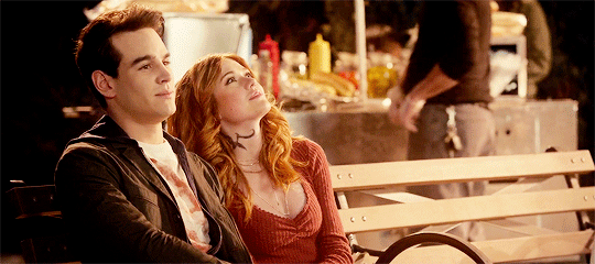 http://upforme.ru/uploads/001a/b8/b0/14/83051.gif