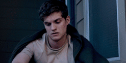http://upforme.ru/uploads/001a/c7/fc/178/154662.gif