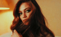 http://upforme.ru/uploads/001a/c7/fc/231/t129856.gif