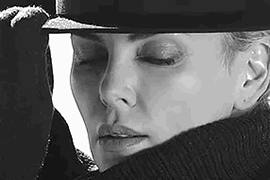http://upforme.ru/uploads/001a/c7/fc/88/52209.gif