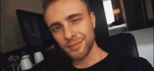 http://upforme.ru/uploads/001a/d6/5e/29/538012.gif