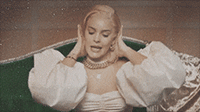 http://upforme.ru/uploads/001a/d6/b6/6/282702.gif