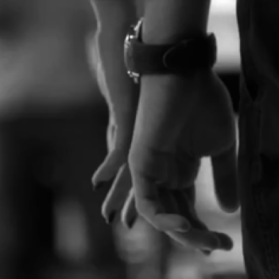 http://upforme.ru/uploads/001a/d7/4b/134/957919.gif