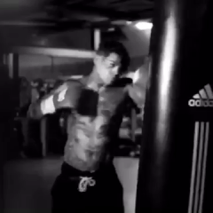 http://upforme.ru/uploads/001a/df/4d/21/t908985.gif