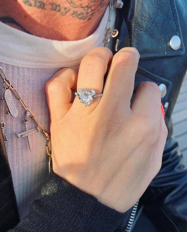 http://upforme.ru/uploads/001a/e3/bd/40/t713617.jpg