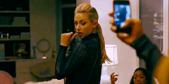 http://upforme.ru/uploads/001a/f4/ba/303/150497.gif