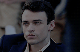 http://upforme.ru/uploads/001a/fb/5d/3/331907.gif