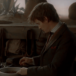 http://upforme.ru/uploads/001a/fe/db/4/t913485.gif