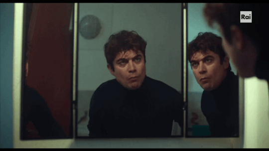 http://upforme.ru/uploads/001b/07/ae/2/118982.gif