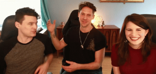 http://upforme.ru/uploads/001b/10/11/10/124787.gif