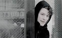http://upforme.ru/uploads/001b/10/11/10/196795.gif
