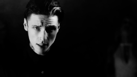 http://upforme.ru/uploads/001b/10/4d/12/261432.gif
