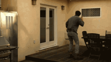 http://upforme.ru/uploads/001b/15/be/30/45723.gif
