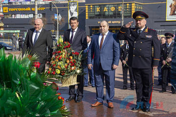 http://upforme.ru/uploads/001b/1a/77/2/t932147.jpg