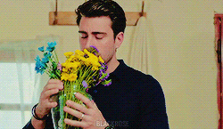 http://upforme.ru/uploads/001b/26/df/29/117424.gif